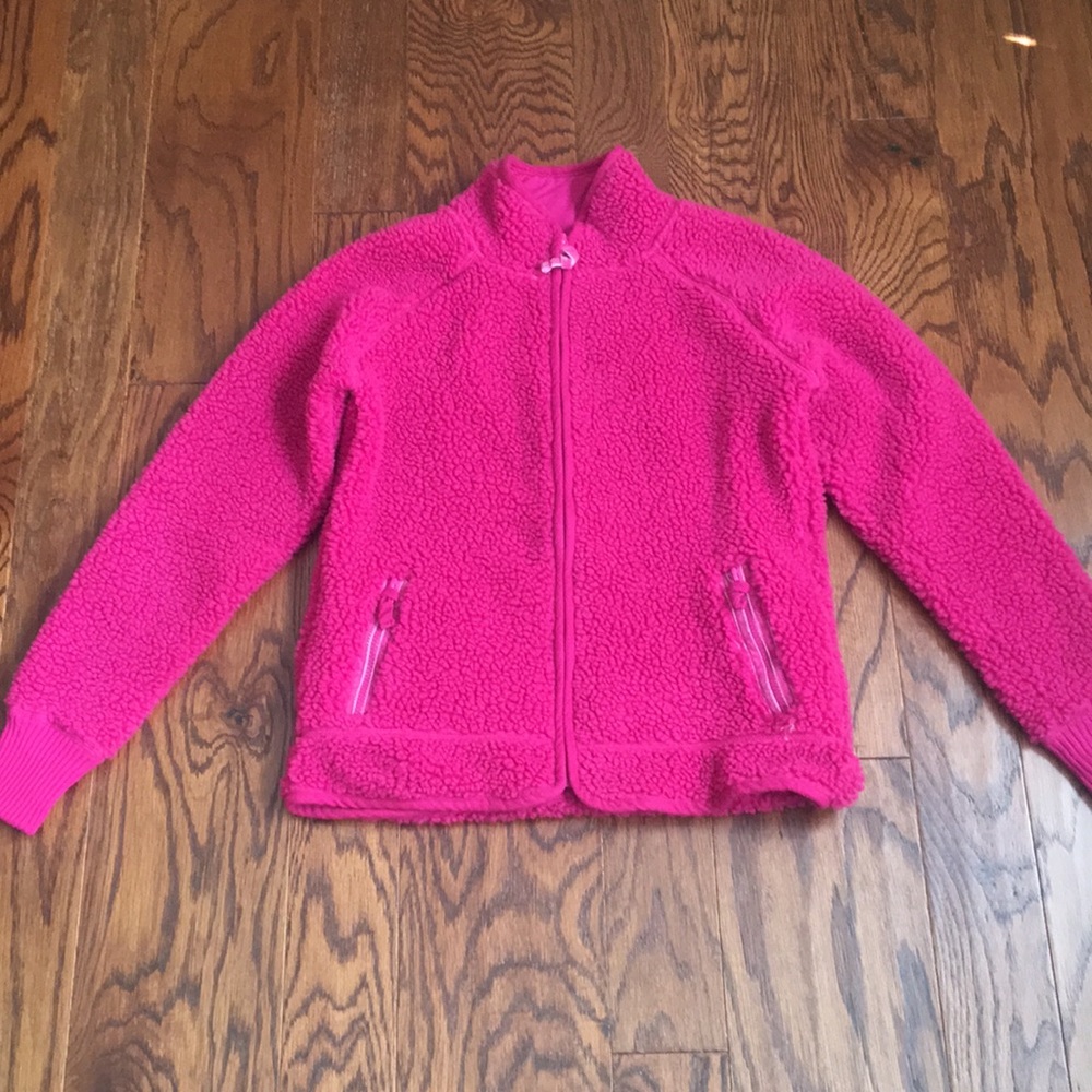 LIKE NEW Women’s Fuzzy Jacket